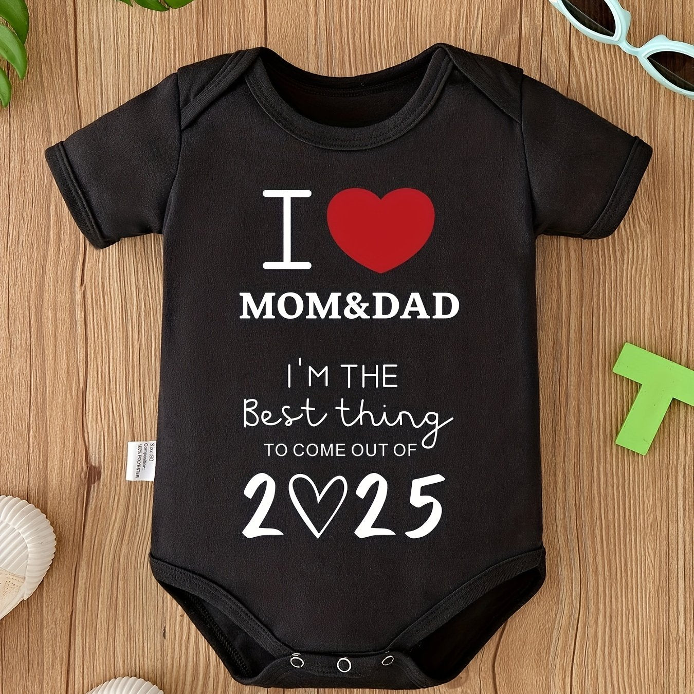 'I Love Mom & Dad' Printed Baby Bodysuit - Soft Polyester Short-Sleeve Romper for Newborns, Summer Casual Gift with Heart & Text Design, Casual Baby Wear|Affectionate Babywear|Easy Dressing Infantwear, Baby Clothes,