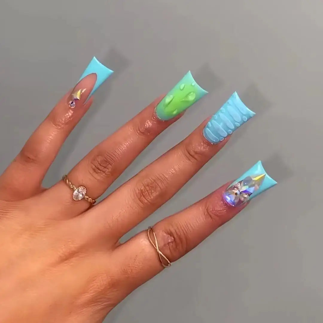 24pcs French Press on Nails Full Flower Design Sweet Korean Style False Nails Wearable European Duckbill Shaped Fake Nail Tips