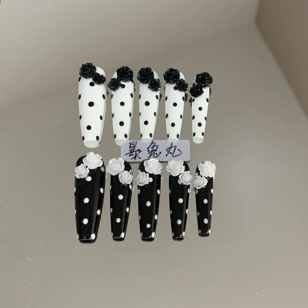 3D Punk Metal Gothic Press On Nail Art Hello Kitty Stiletto Black White Simple Camellia Design Rhinestone Nails Sticker Girls