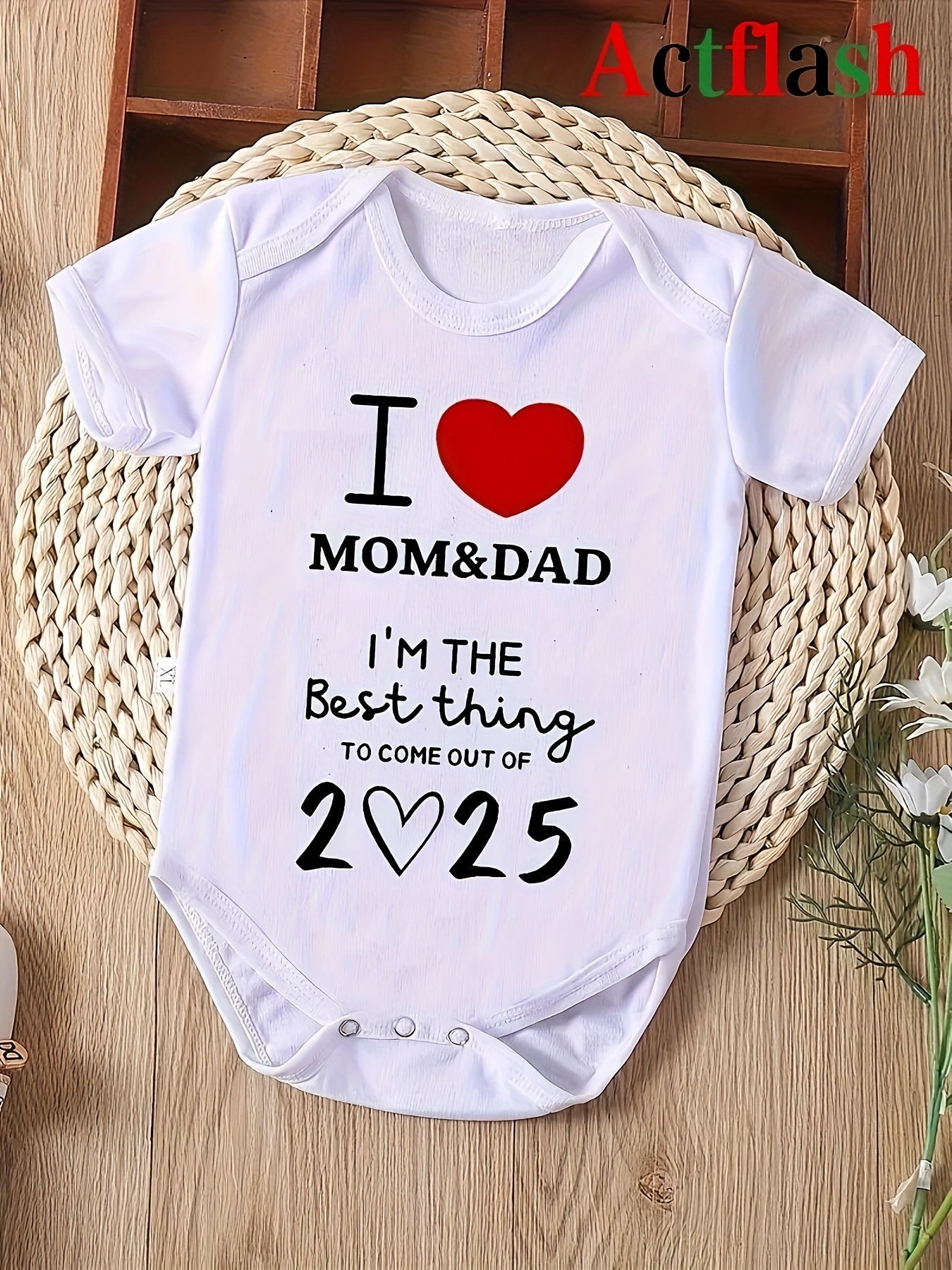 Baby bodysuit with "I Love Mom & Dad" text and heart design, soft polyester, for newborns.